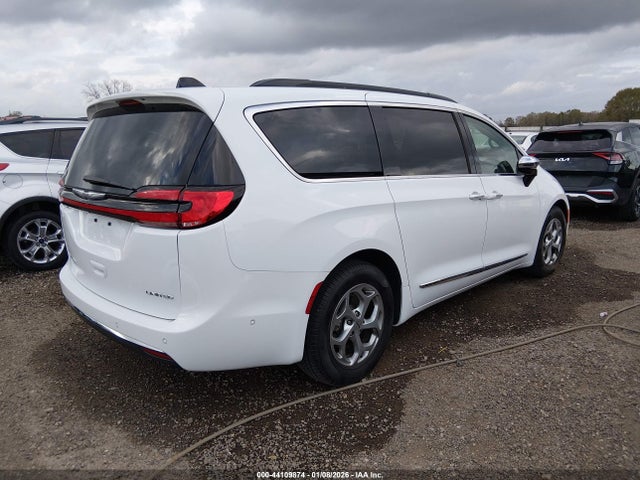2023 Chrysler Pacifica Limited მანქანა იყიდება აუქციონზე, vin: 2C4RC1GG5PR575119, აუქციონის ნომერი: 44109874