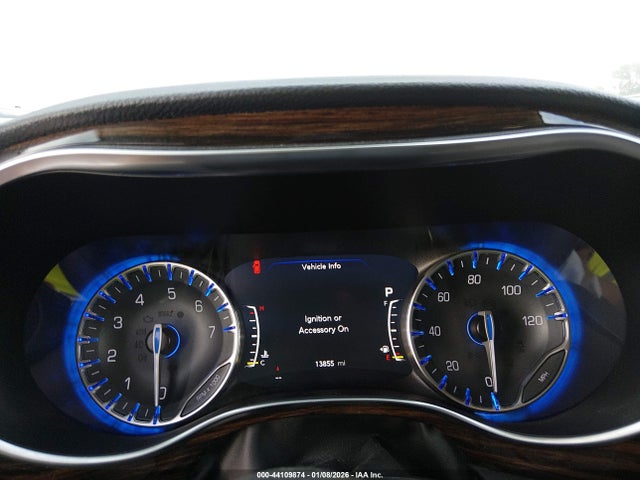 2023 Chrysler Pacifica Limited მანქანა იყიდება აუქციონზე, vin: 2C4RC1GG5PR575119, აუქციონის ნომერი: 44109874