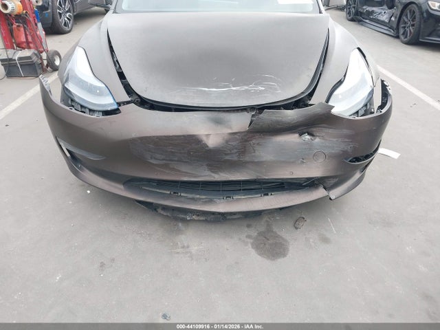 2021 TESLA MODEL 3 5YJ3E1EC1MF036990 Photo 5