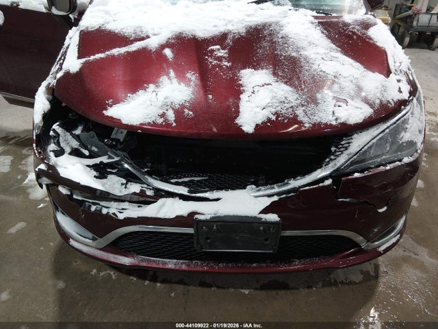 2018 Chrysler Pacifica Touring L მანქანა იყიდება აუქციონზე, vin: 2C4RC1BG6JR194104, აუქციონის ნომერი: 44109922