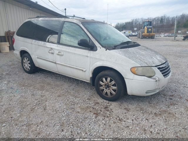 2005 CHRYSLER TOWN & COUNTRY 2C4GP54L05R217489