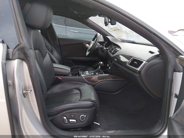 2016 AUDI RS 7 WUAW2AFC9GN903338 Photo 4