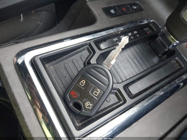 1ZVBP8AM7E5309198 Ford Mustang V6