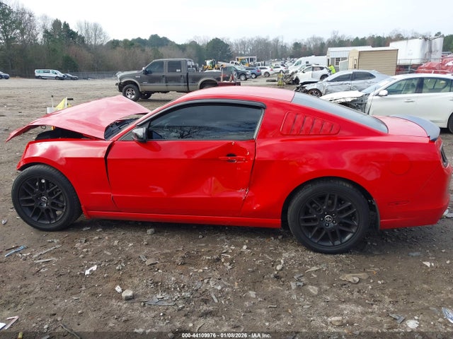 1ZVBP8AM7E5309198 Ford Mustang V6