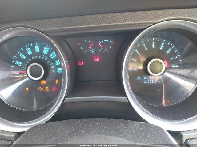 1ZVBP8AM7E5309198 Ford Mustang V6