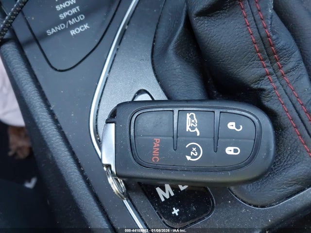 2022 JEEP CHEROKEE 1C4PJMBX1ND543189 Photo 10