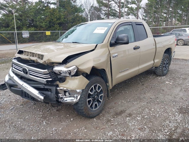 5TFUW5F16HX603597 Toyota Tundra Sr5 5.7l V8