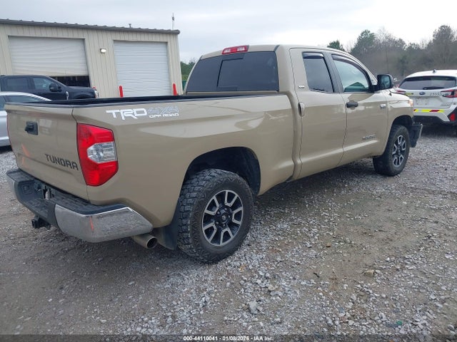 5TFUW5F16HX603597 Toyota Tundra Sr5 5.7l V8