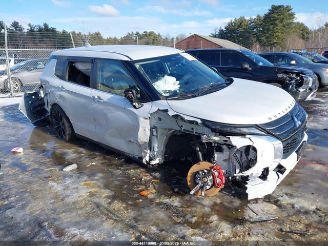 2022 MITSUBISHI OUTLANDER JA4J4UA87NZ031067