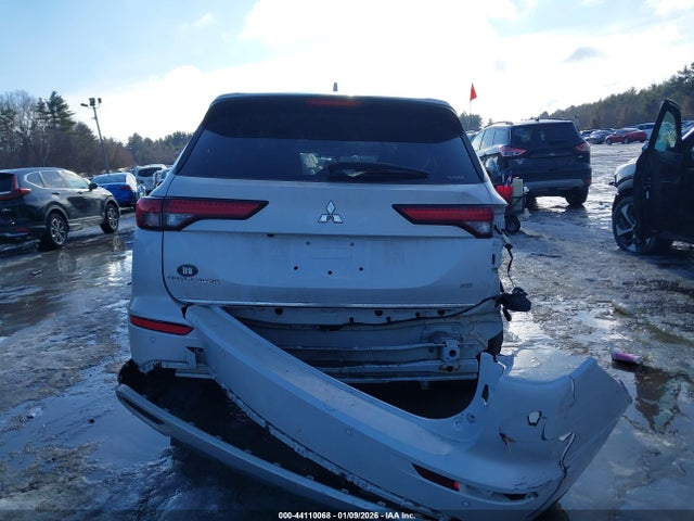Продаж на аукціоні авто 2022 Mitsubishi Outlander, vin: JA4J4UA87NZ031067, номер лоту: 44110068