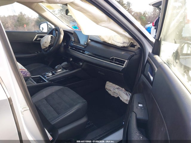 2022 MITSUBISHI OUTLANDER JA4J4UA87NZ031067 Photo 4