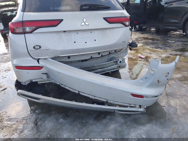 2022 MITSUBISHI OUTLANDER JA4J4UA87NZ031067 Photo 5