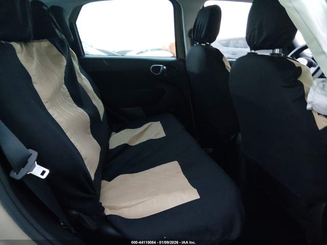 2017 FIAT 500L ZFBCFAAHXHZ040103 Photo 7
