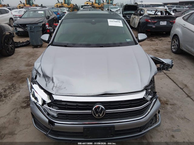 44110090 :رقم المزاد ، 3VW7M7BUXRM054361 vin ، 2024 Volkswagen Jetta 1.5t Se مزاد بيع