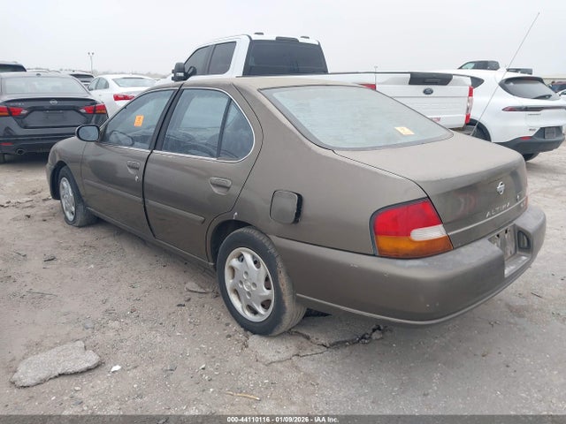 1999 Nissan Altima Gle/gxe/se/se-l/xe მანქანა იყიდება აუქციონზე, vin: 1N4DL01D2XC204274, აუქციონის ნომერი: 44110116