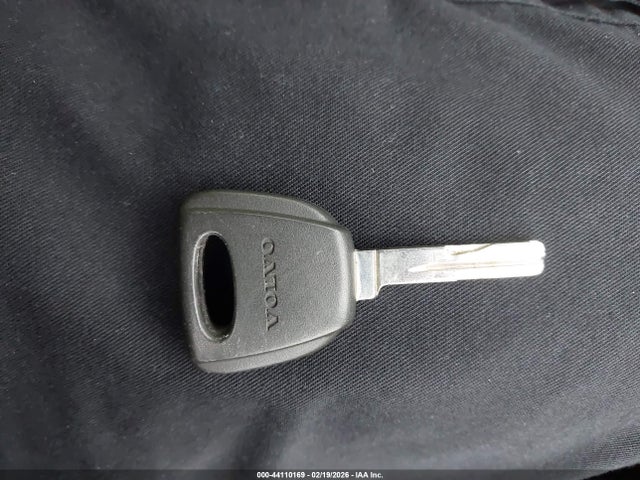 2004 VOLVO S60 YV1RS59V042385772 Photo 10