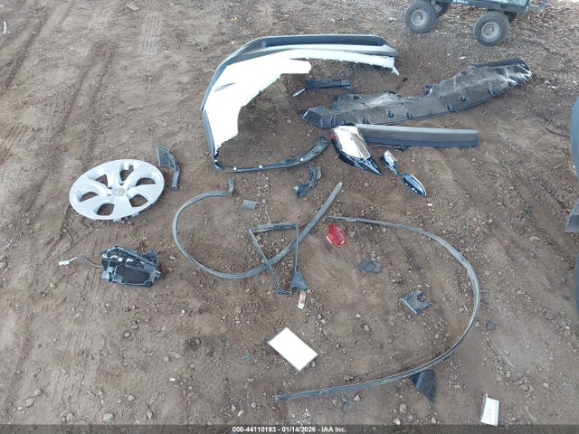 Toyota RAV4 LE 2025 2T3K1RFV3SW425594 Image 12