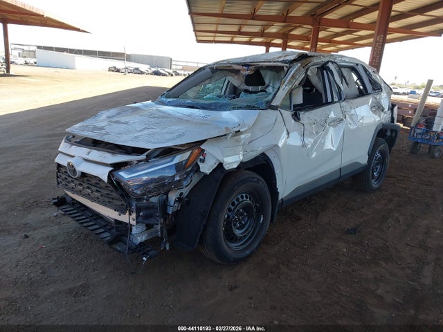 Toyota RAV4 LE 2025 2T3K1RFV3SW425594 Image 2