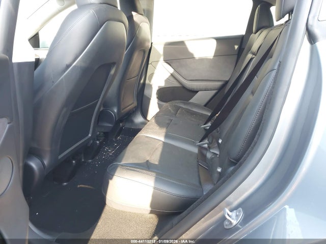 2025 TESLA MODEL Y 7SAYGDEE7SA366245 Photo 7