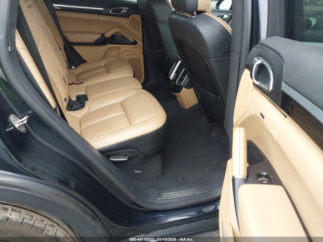 2016 PORSCHE CAYENNE WP1AA2A28GLA08898 Photo 7
