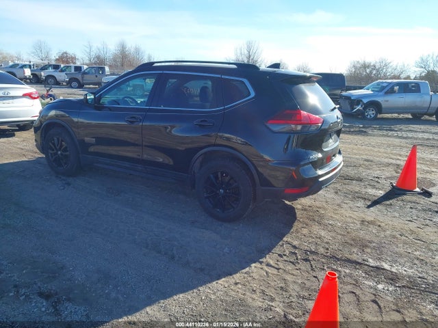 Nissan ROGUE SV 2017 5N1AT2MV1HC759002 Image 3