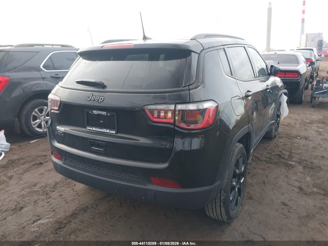 2026 Jeep Compass Latitude Altitude მანქანა იყიდება აუქციონზე, vin: 3C4NJDBN5TT167769, აუქციონის ნომერი: 44110259