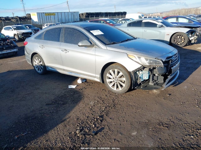2016 HYUNDAI SONATA 5NPE34AF5GH260771