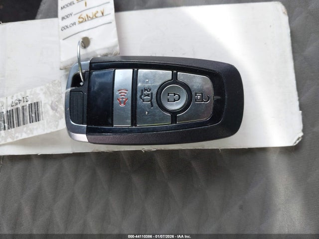 1FMCU0G69NUA37829 Ford ESCAPE SE