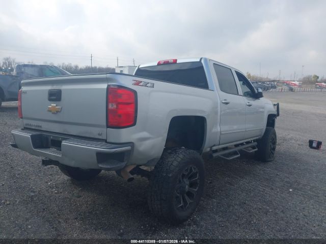 2018 CHEVROLET SILVERADO 1500 3GCUKREC1JG269964 Photo 3