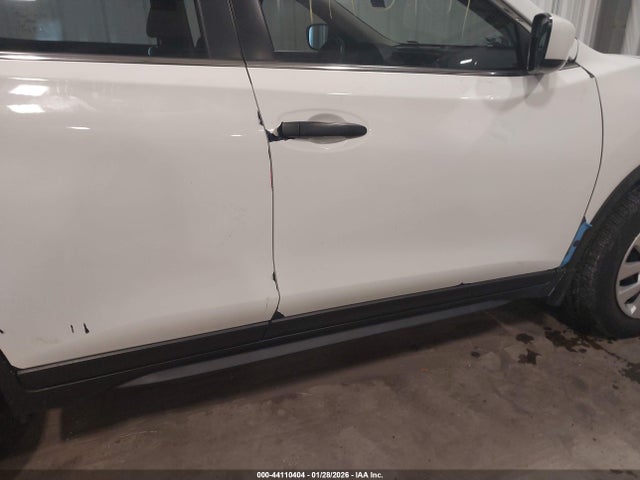 JN8AT2MV0LW109237 Nissan Rogue S Intelligent Awd