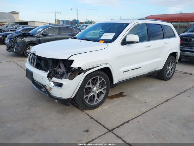 1C4RJFBG7JC331210 Jeep Grand Cherokee Sterling Edition 4x4