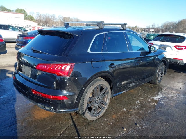 2018 AUDI SQ5 WA1C4AFY2J2076713 Photo 3