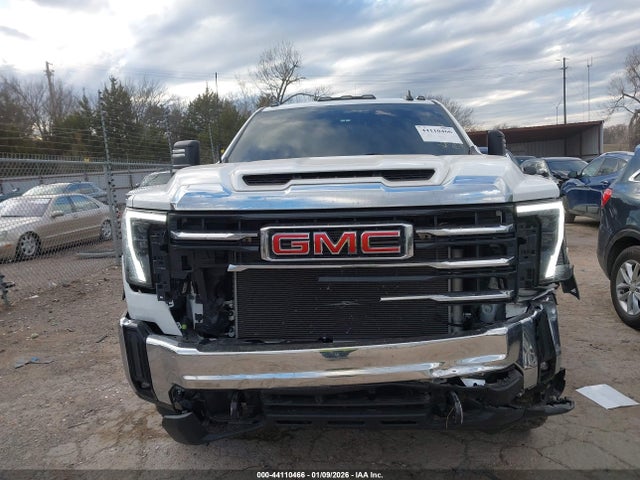 2025 Gmc Sierra 2500hd 4wd  Standard Bed Sle მანქანა იყიდება აუქციონზე, vin: 1GT4UME78SF341813, აუქციონის ნომერი: 44110466