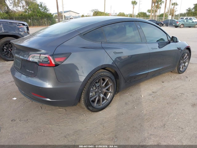 2021 TESLA MODEL 3 5YJ3E1EB8MF992202 Photo 3