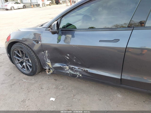 2021 TESLA MODEL 3 5YJ3E1EB8MF992202 Photo 5