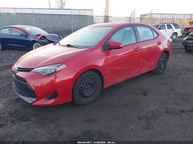 2T1BURHE0JC013839 Toyota COROLLA LE