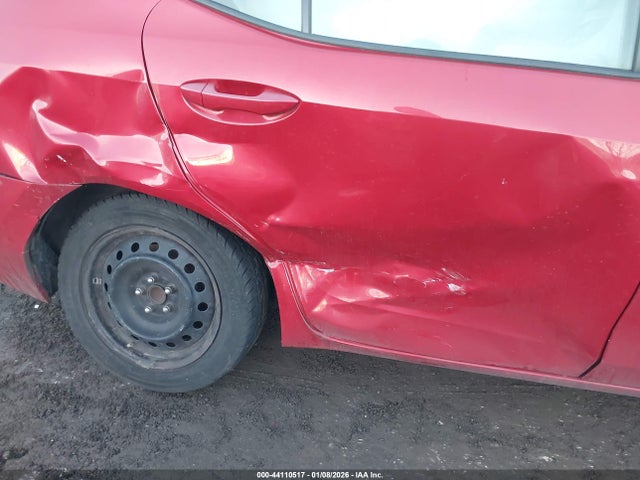 2T1BURHE0JC013839 Toyota COROLLA LE