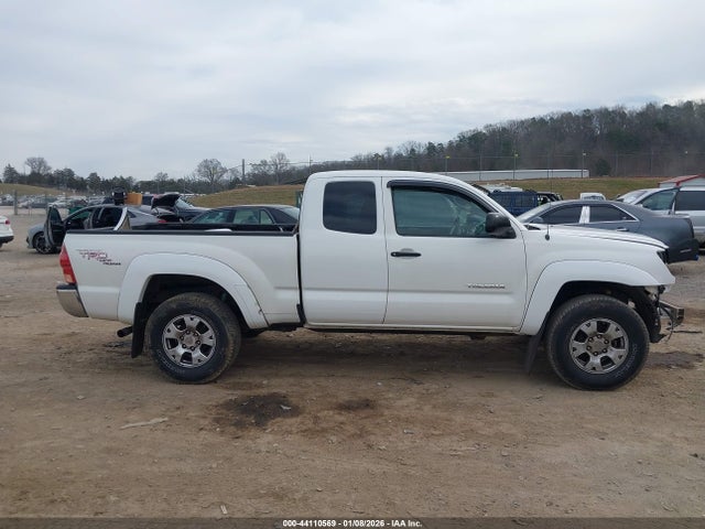 Aukcja sprzedaży 2008 Toyota Tacoma Base V6, vin: 5TEUU42N88Z475106, numer aukcji: 44110569
