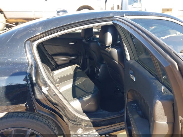 2015 Dodge Charger Sxt მანქანა იყიდება აუქციონზე, vin: 2C3CDXHG8FH866971, აუქციონის ნომერი: 44110577