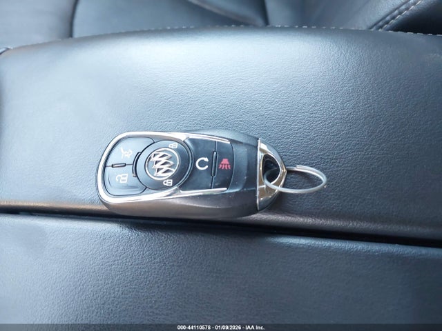 Aukcja sprzedaży 2017 Buick Envision Essence, vin: LRBFXBSA5HD221555, numer aukcji: 44110578
