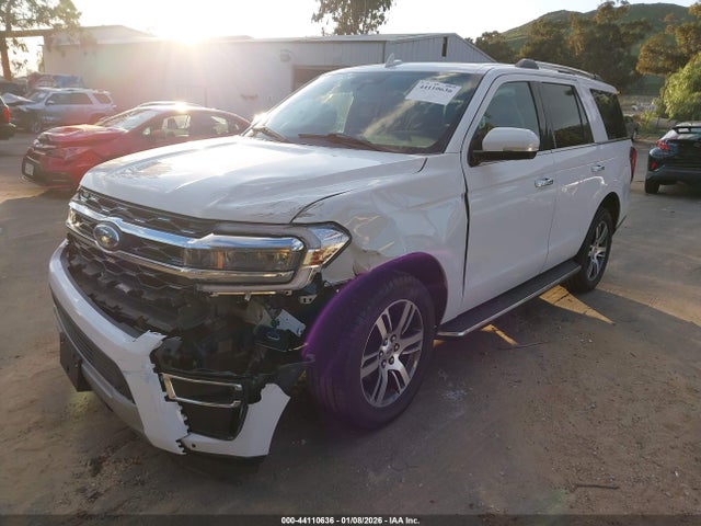 1FMJU2AT9NEA67490 Ford Expedition Limited