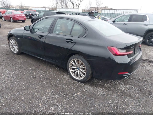 BMW 3 Series 330e Xdrive 2023 3MW39FS01P8D04647 Image 3