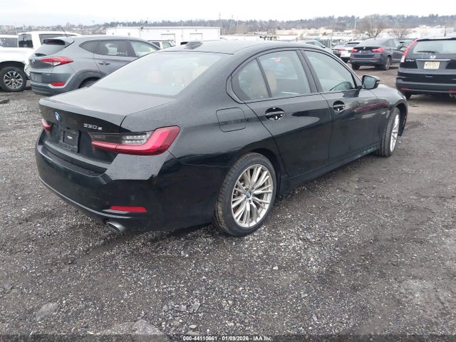 BMW 3 Series 330e Xdrive 2023 3MW39FS01P8D04647 Image 4