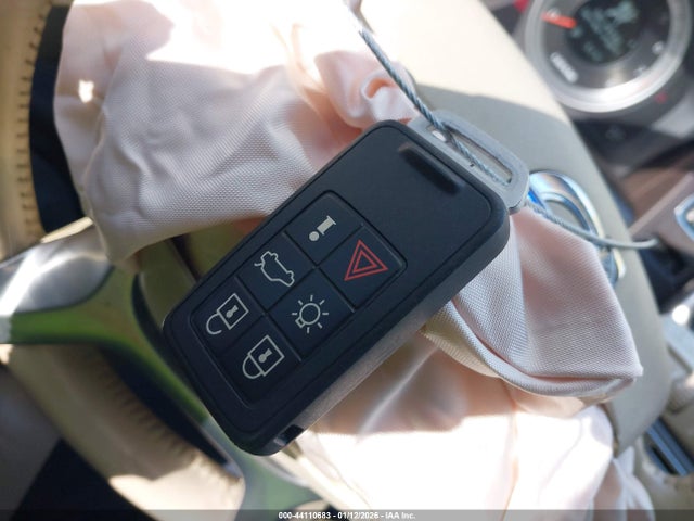 Продаж на аукціоні авто 2013 Volvo Xc60 3.2, vin: YV4952DL4D2441811, номер лоту: 44110683