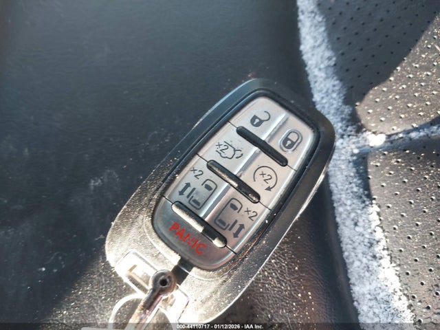 2020 CHRYSLER VOYAGER 2C4RC1DG9LR172002 Photo 10