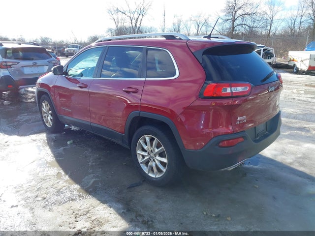 1C4PJMDS2FW717777 Jeep Cherokee Limited