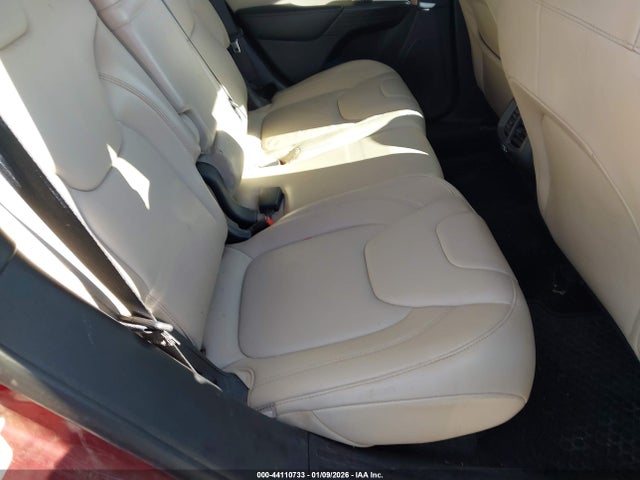 1C4PJMDS2FW717777 Jeep Cherokee Limited