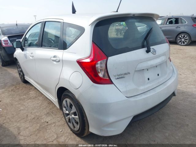 2017 NISSAN VERSA NOTE 3N1CE2CP9HL377737 Photo 2