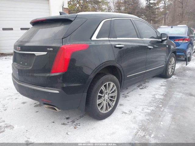 44110832 :رقم المزاد ، 1GYKNDRS5HZ304125 vin ، 2017 Cadillac Xt5 Luxury مزاد بيع