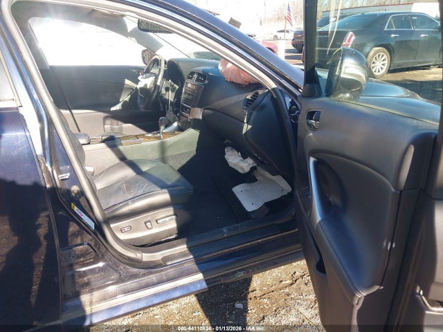 Продаж на аукціоні авто 2010 Lexus Is 250, vin: JTHCF5C23A5037830, номер лоту: 44110834